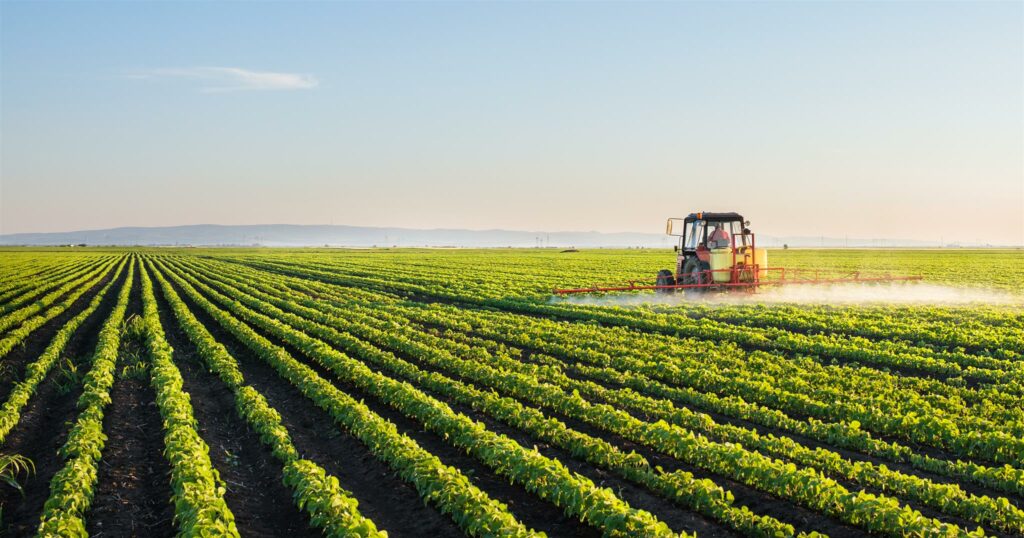 Field tractor